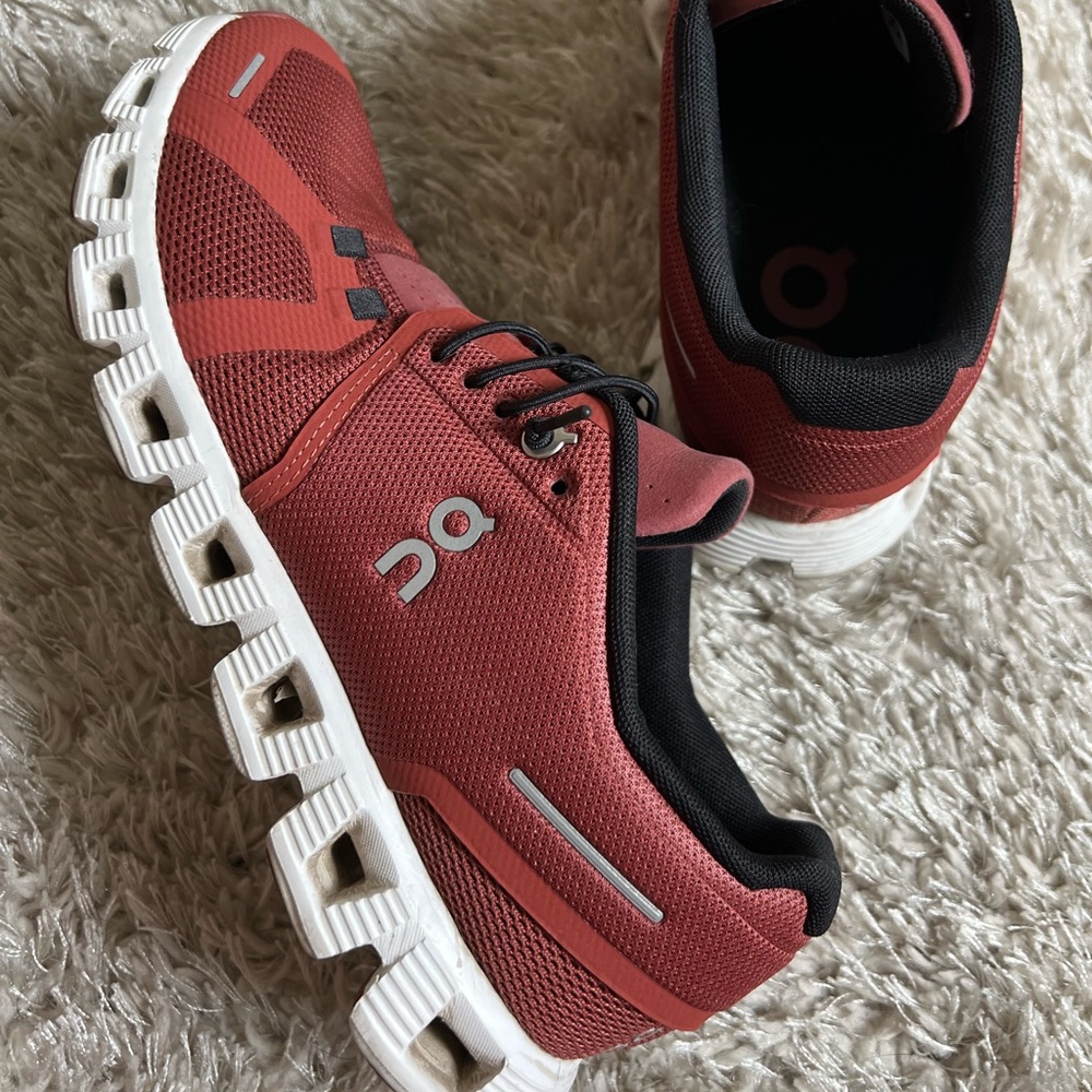 On Running Women's Athletic Shoes in Red and Black